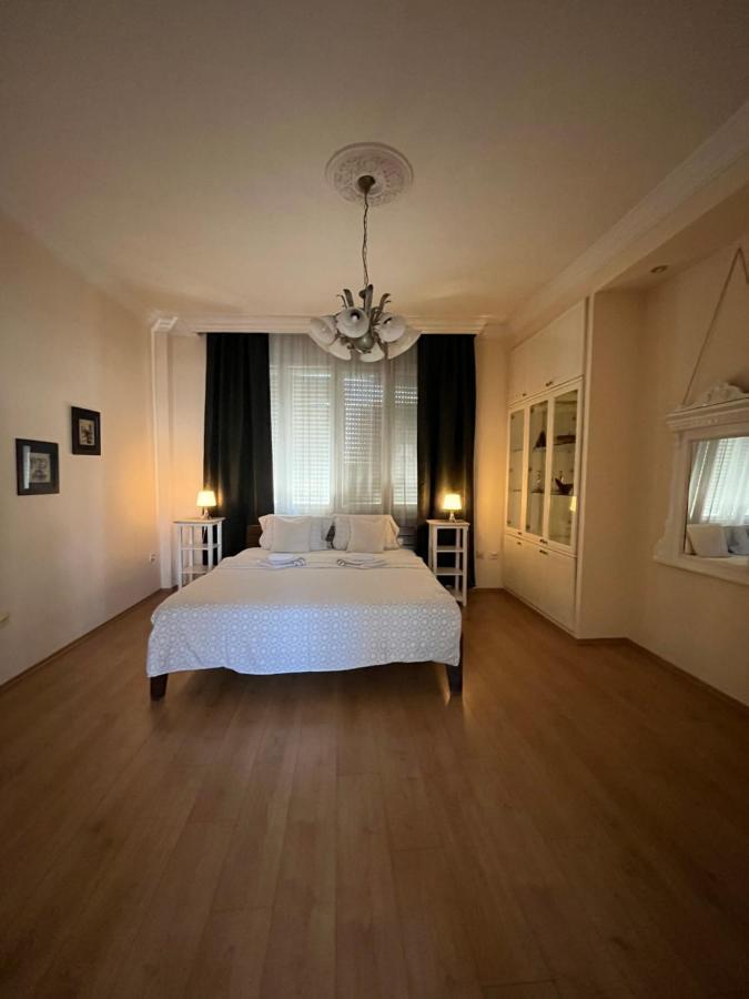 Terazije Square Lux Apartment เบลเกรด ภายนอก รูปภาพ