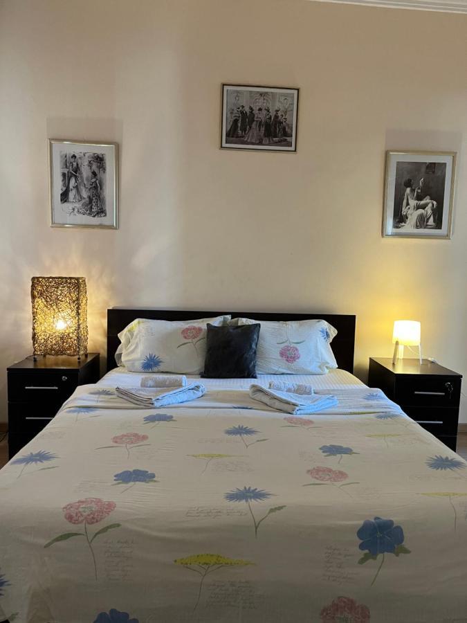 Terazije Square Lux Apartment เบลเกรด ภายนอก รูปภาพ