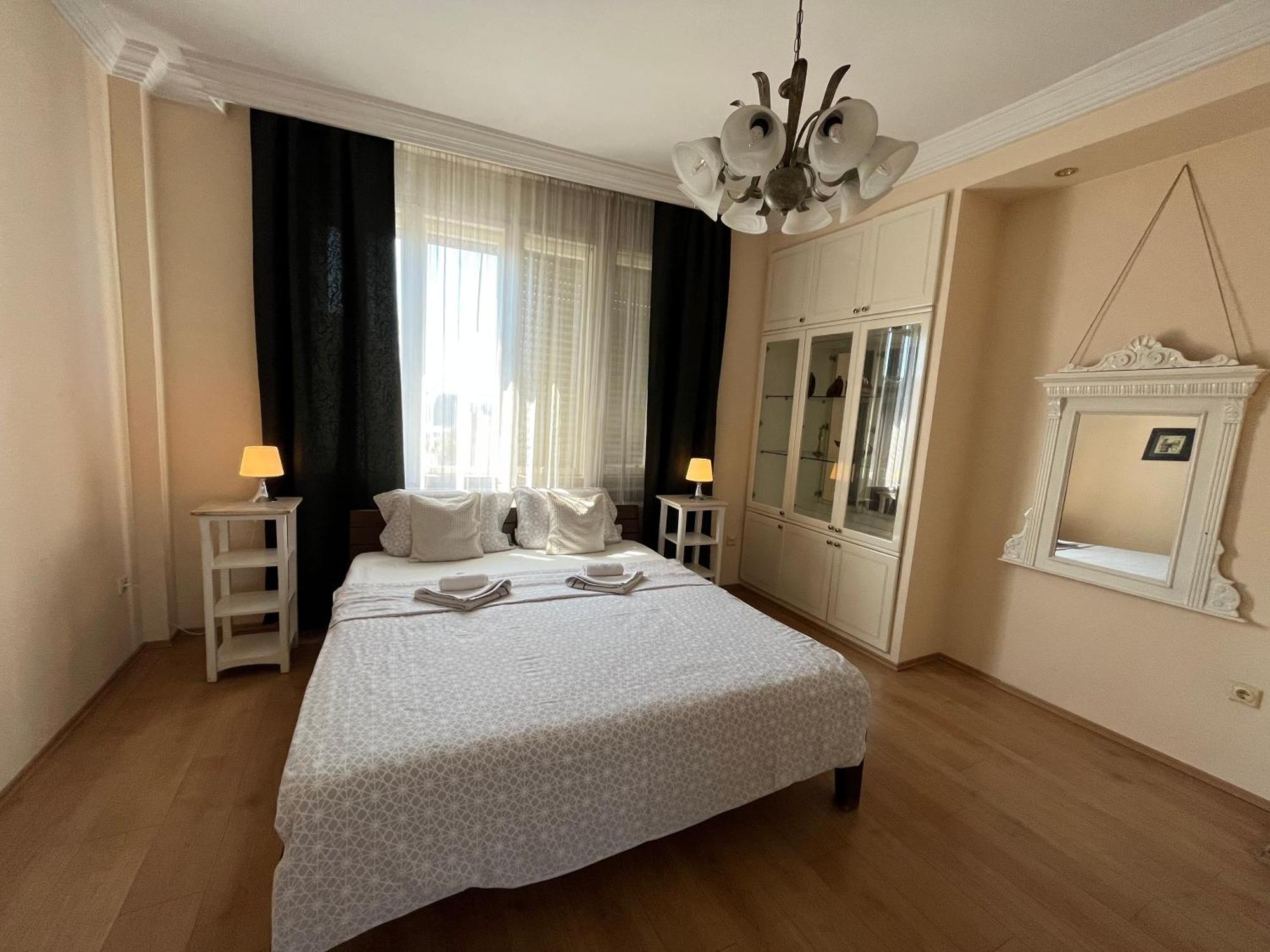 Terazije Square Lux Apartment เบลเกรด ภายนอก รูปภาพ