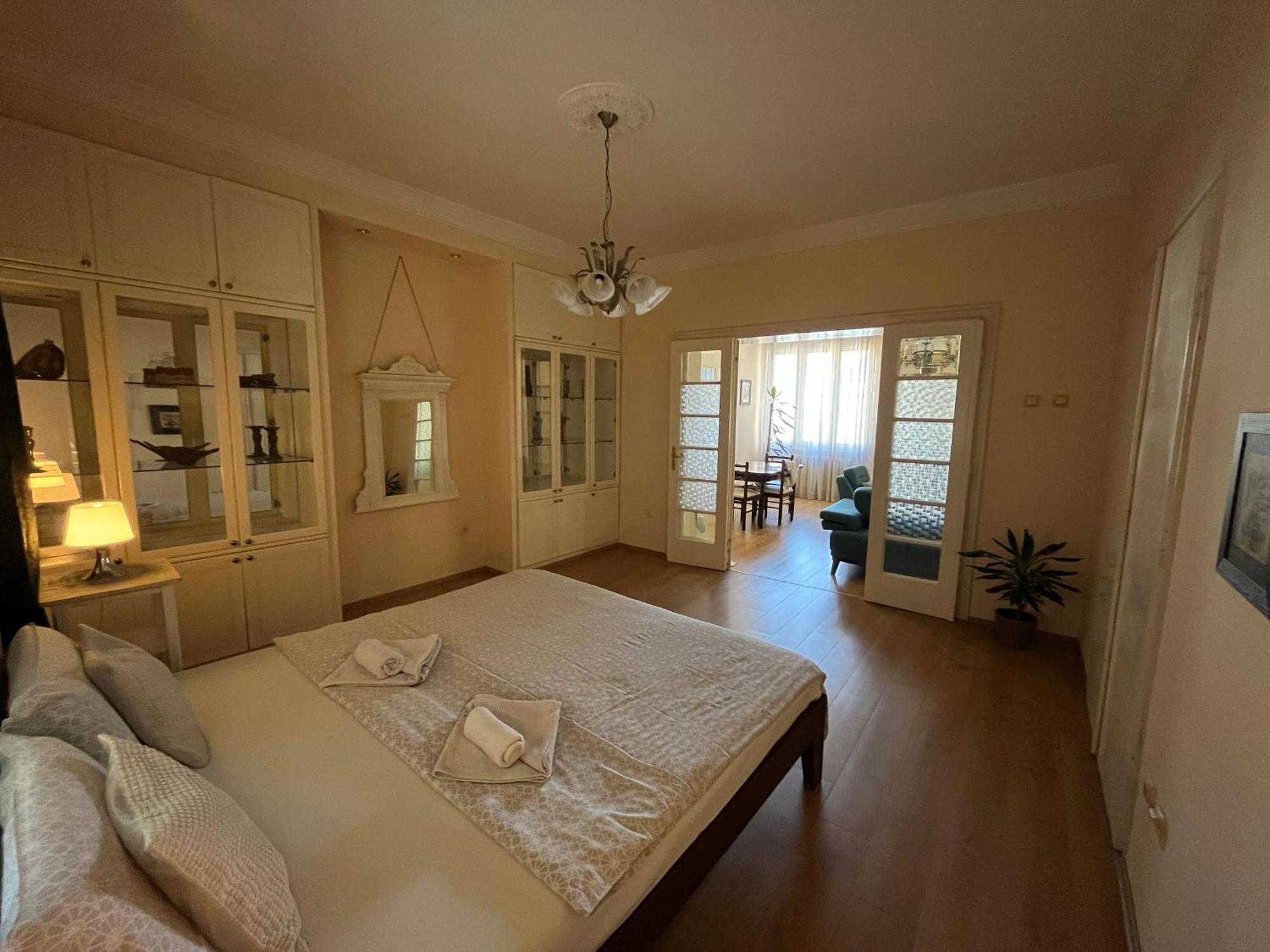 Terazije Square Lux Apartment เบลเกรด ภายนอก รูปภาพ